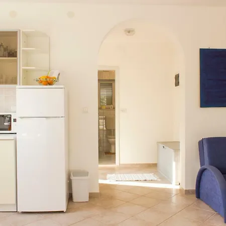Apartment Mery 2 *